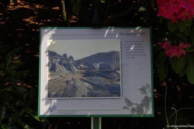 The Quarry Walls sign at the Sunken Garden in Butchart Gardens.jpg