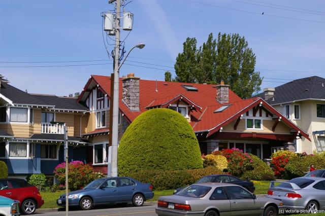 Home next to Mile 0 Park in Victoria.jpg