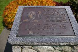Stephen Fonyo commemoration flag at Mile 0 Park in Victoria BC.jpg