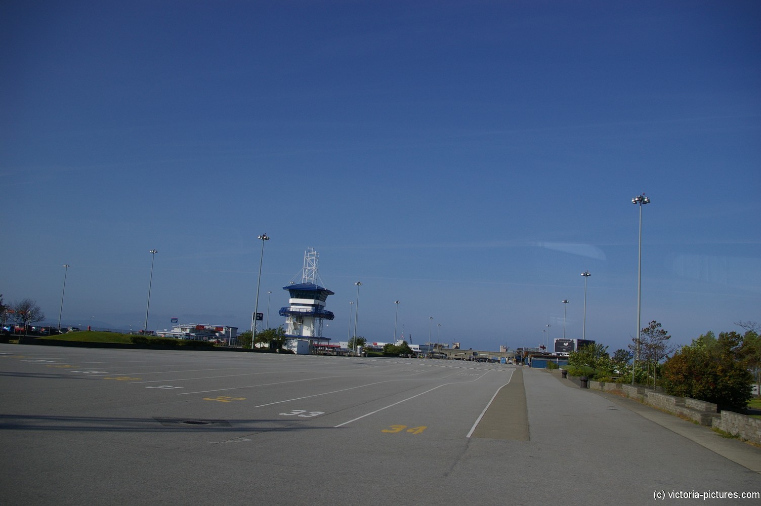 BC Ferries Tsawwassen Terminal in Vancouver.jpg